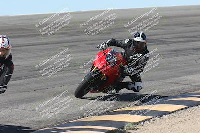 media/Oct-13-2025-Moto Forza (Mon) [[a66d839500]]/3-B Group/Session 2 (Bowl)/